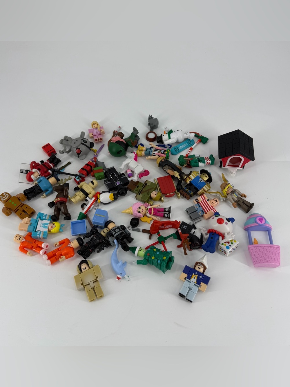 Mixed Lot Roblox Toys & Figures